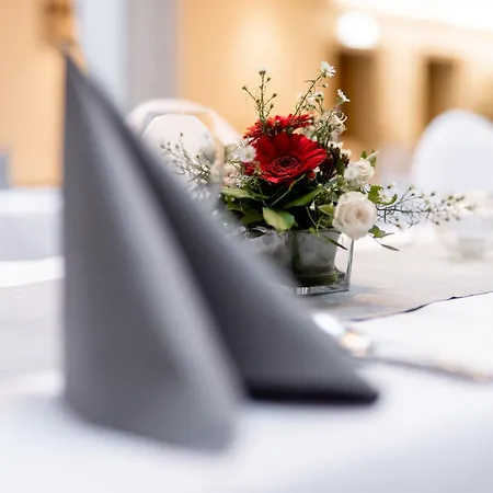 Hotel Luettje Burg Lütjenburg