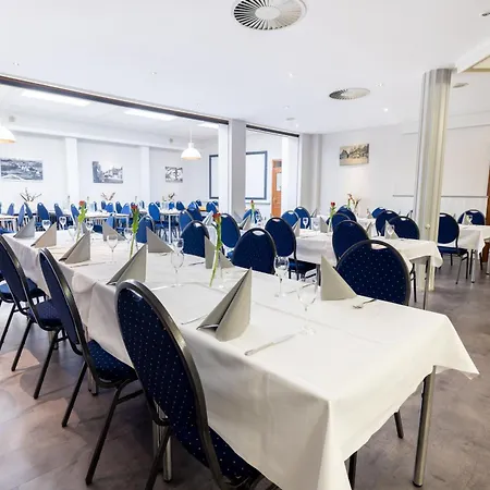 Luettje Burg 3*