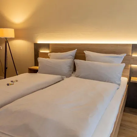 Luettje Burg 3*