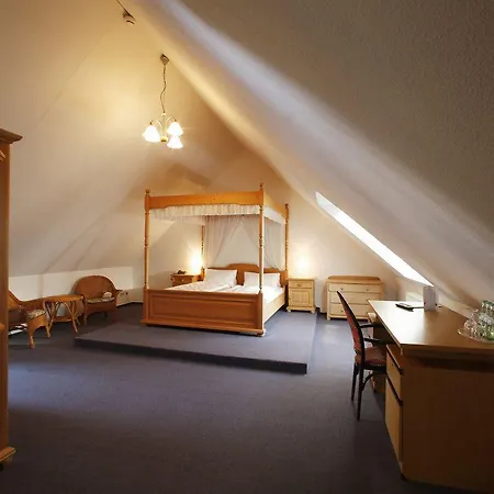 Luettje Burg 3* Lütjenburg