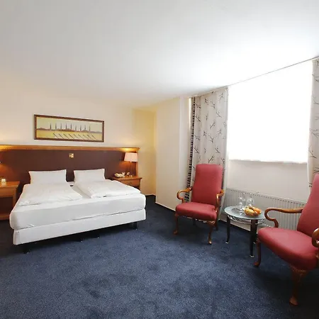 Luettje Burg 3* Lütjenburg