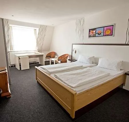 Hotell Luettje Burg Lütjenburg
