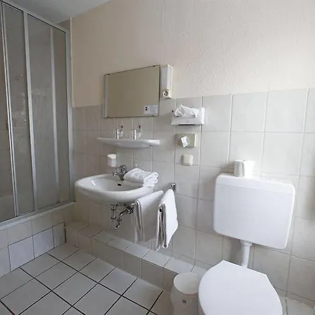 Hotell Luettje Burg Lütjenburg